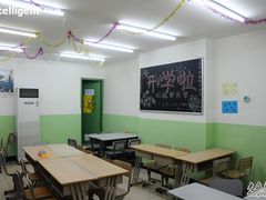 大堂-做了不起的80后