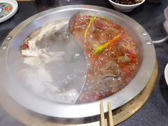 -沸炉重庆老火锅(军事博物馆店)