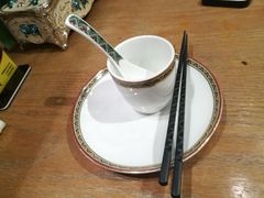 餐具摆设-大巴扎的姑娘(荣盛时代广场店)
