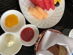 -瑞吉酒店·The Drawing Room闲逸廊·云端下午茶·夜奢Whiskey