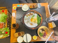 -老渔家·白族·石板烧·野生菌火锅(古城中心店)