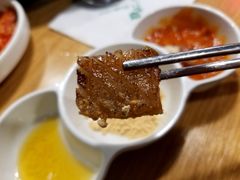 -江南猪肉商会无限续吃(弘大店)