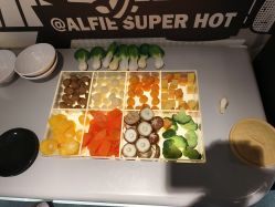 -MINI MARS 脚下的城市乐园·餐饮·派对(静安江宁店)