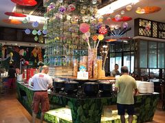 -三英温泉度假酒店-自助餐厅