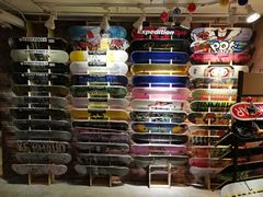 -聚点滑板SPOT SKATE(常熟路店)