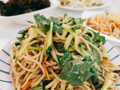 肉片炒莜面-那达慕蒙古风味酒楼