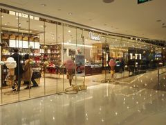 -VENCHI 闻绮(北京国贸商城店)