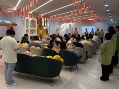 -鲸育宝宝月嫂(徐汇店)