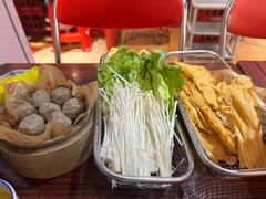 -沙胆彪炭炉牛杂煲(成都玉林店)
