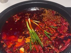 -卤校长老火锅(杨家坪直营店)
