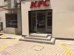 -肯德基(燕岭店)