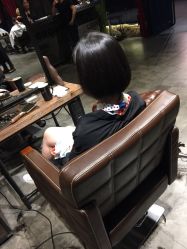 -侨治发型