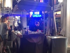 -牛车水美食街