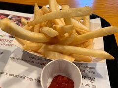 -The Habit Burger Grill 哈比特汉堡(复兴soho店)