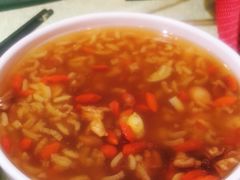 -小六汤包砂煲菜(文景路店)