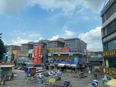 -麦当劳(龙洞店)