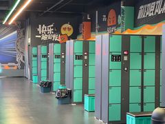 -极限PLAY运动娱乐新世界·团建派对潮玩休闲馆·室内蹦极高空游乐园