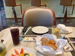 大堂-郑州希尔顿酒店·阿米奇意大利餐厅