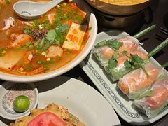 -大头虾越式风味餐厅(光明广场店)