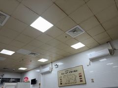 -山珍鲜牛肉火锅本地老字号(汕中老店)