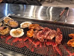 -马路牙子地桌烤肉(工体店)