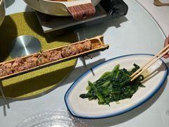 -刘姐啤酒鱼民族演艺餐厅(西街总店)