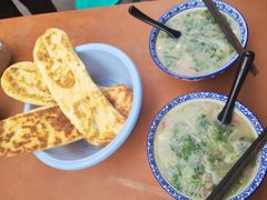 -铁谢李松祖传羊肉汤馆