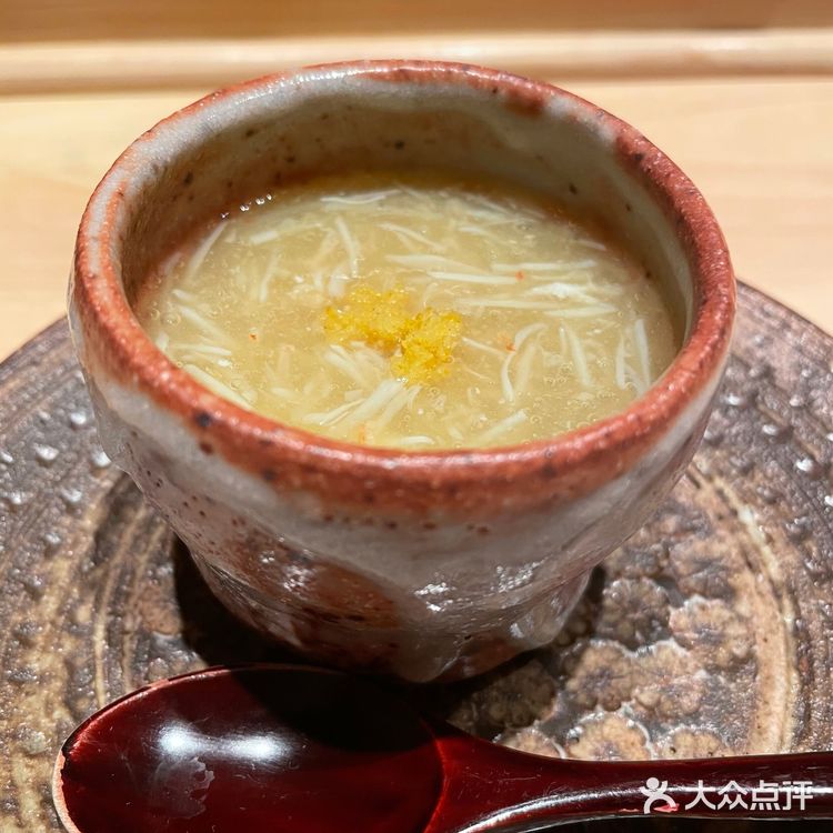 钱粮胡同店“鮨然”确实比较燃～
