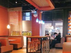 -The Habit Burger Grill 哈比特汉堡(复兴soho店)