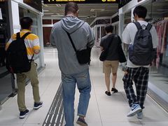 -宜山路(地铁站)