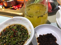 蘸料-雾都渣渣火锅(南城智汇城店)