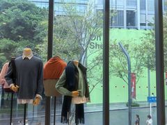 -优衣库(深圳万象天地旗舰店)