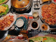 -尚尚仙·酸汤猪手·猪肚鸡火锅(华联万柳购物中心店)