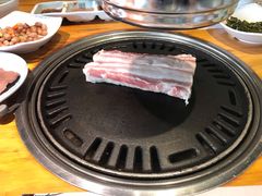 -唯成•韩国炭火烤肉 유성고기