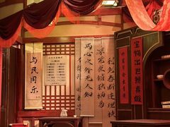 -暴风岛沉浸式体验馆(百联世纪店)