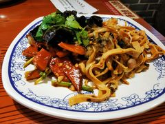 -满兴咱妈烀饼铁锅炖(兰州北街店)