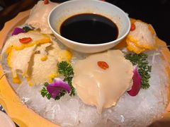 -老牌坊云南鱼豆花火锅(哈西万达店)