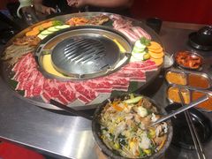 -哈哈碳都·牛肋条无限自助烤肉(台江万达店)