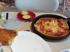 -必胜客(阿罗海店)
