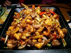 -椒行天下·干锅·牛蛙(万宝店)