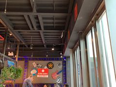 -管氏翅吧(中关村店)