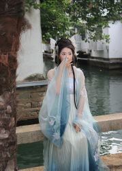-一揽芳华汉服旗袍体验馆(拙政园店)