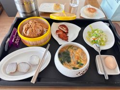 -爱陪伴尊享月子中心(国际店)