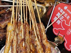 -何师烧烤Pro ··江湖川菜·小龙虾·精酿啤酒(太古里旗舰店)