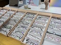 -鲸渝眼镜·浅目视光(春熙路店)