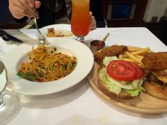 -龙虾酒吧扒房(宁波香格里拉店)