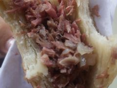 -闫家驴肉老店(华电一校店)