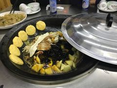 -屯老二农家铁锅炖·行业领军者(梅江店)