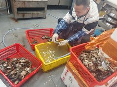 -养牛邓·潮汕牛肉海鲜自助火锅(广州店)