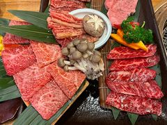 -炼火烤肉店